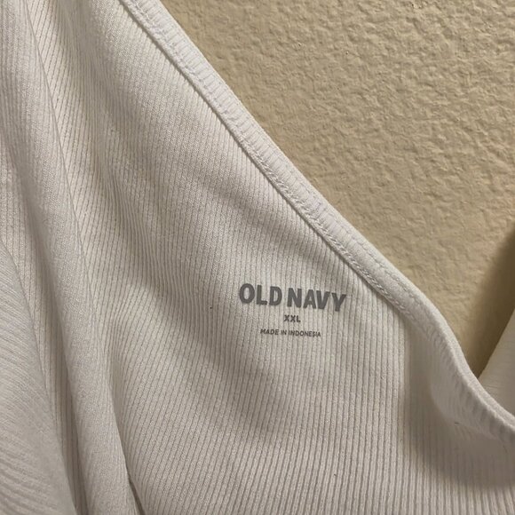 NWT Old Navy Size XXL White Tank Top - Picture 5 of 5